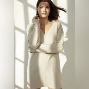 Anthropologie Saturday Sunday Chrissy Elegant Cream V-Neck mini Dress small